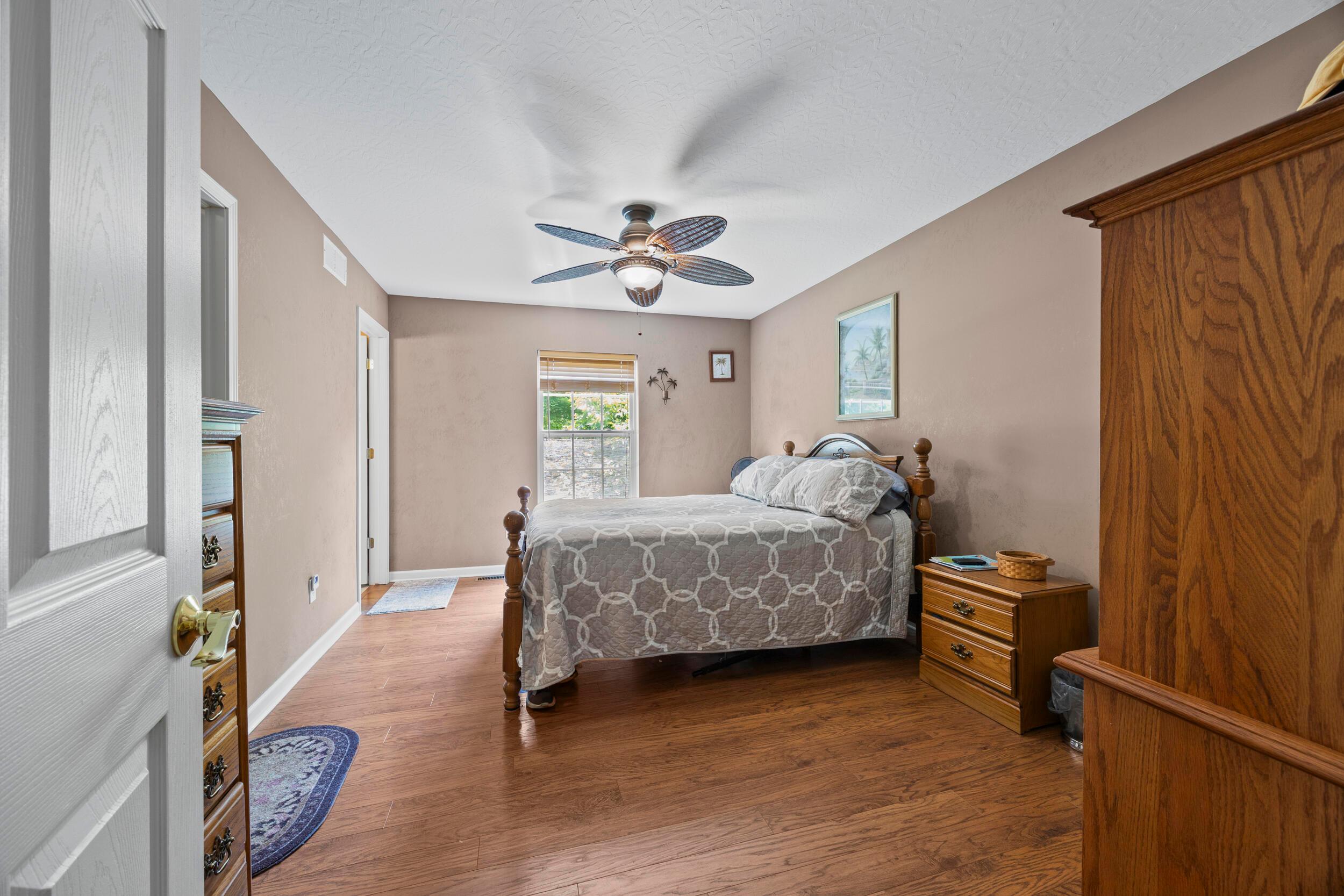 199 W Riverview Drive, Powell, Ohio image 14