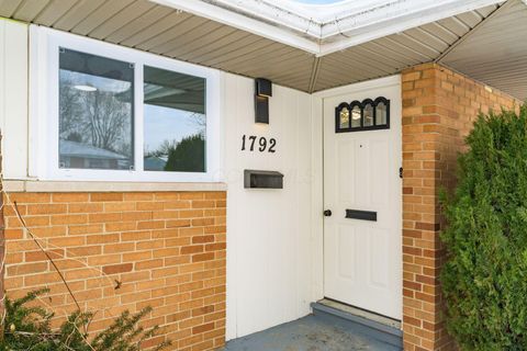 Tiny photo for 1792 Bostwick Road, Columbus, OH 43227 (MLS # 226003522)
