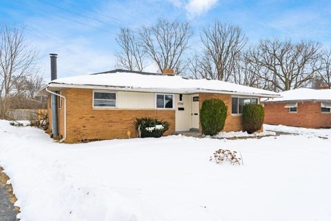 Tiny photo for 1792 Bostwick Road, Columbus, OH 43227 (MLS # 226003522)