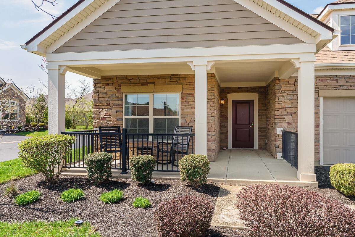 5614 Eventing Way, Hilliard, Ohio image 2