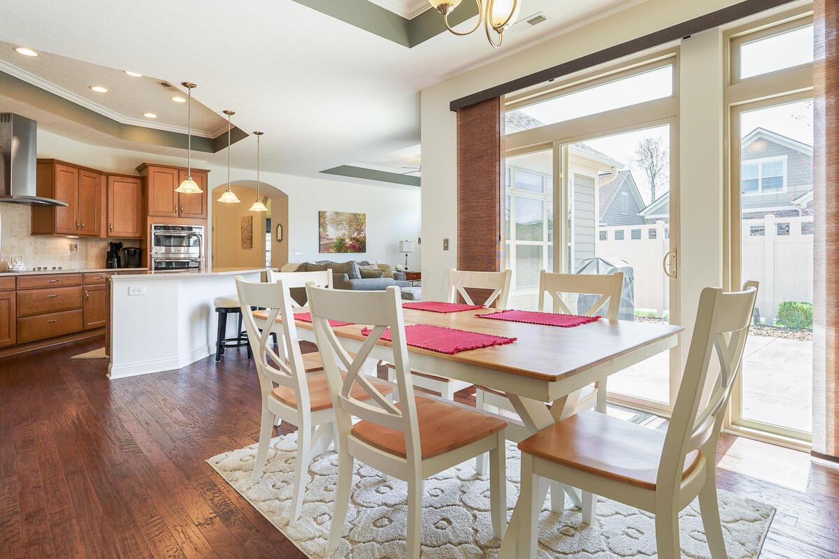 5614 Eventing Way, Hilliard, Ohio image 10