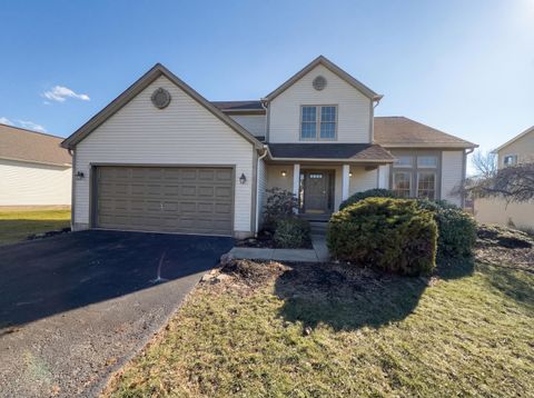 Photo of 675 Scioto Meadows Boulevard, Grove City, OH 43123 (MLS # 226006036)