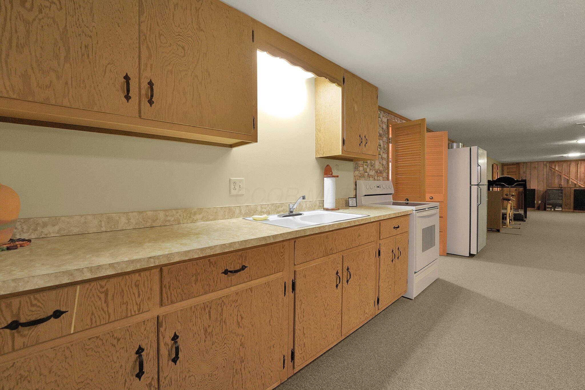 626 Rainbow Drive, Lancaster, Ohio image 33