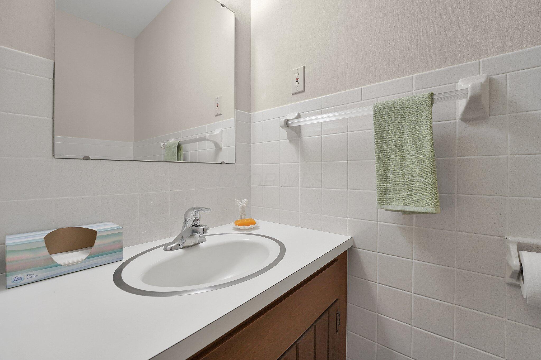 626 Rainbow Drive, Lancaster, Ohio image 18