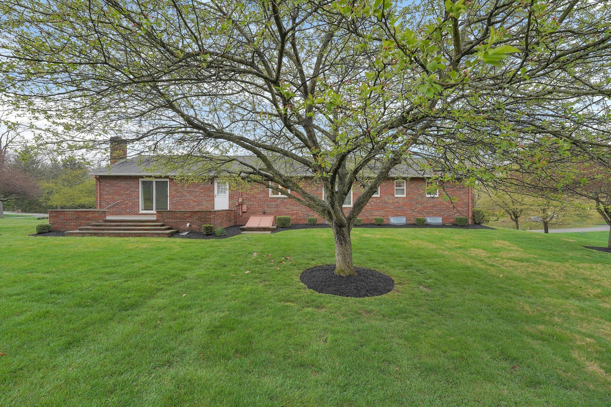 626 Rainbow Drive, Lancaster, Ohio image 42