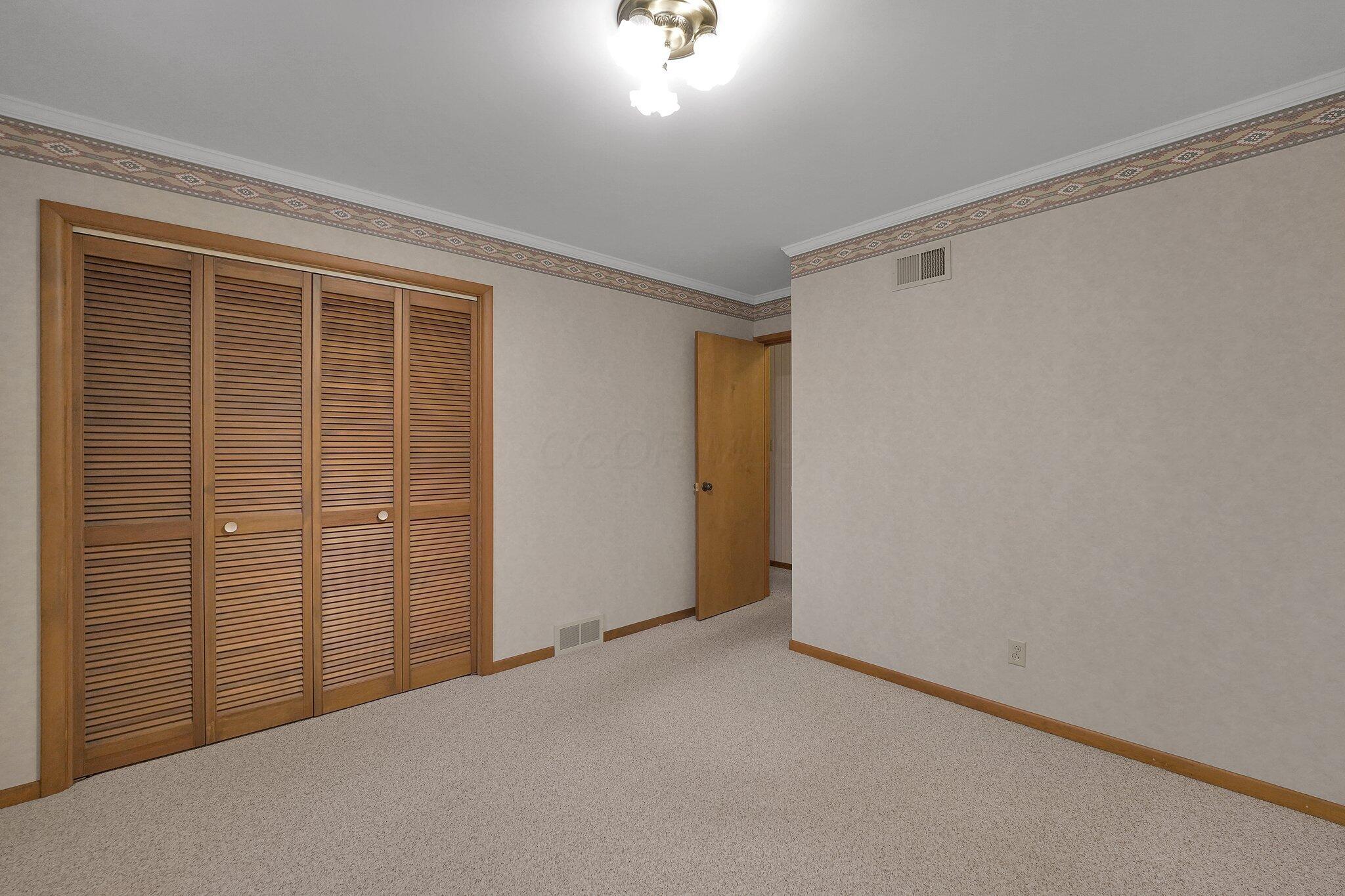 626 Rainbow Drive, Lancaster, Ohio image 26