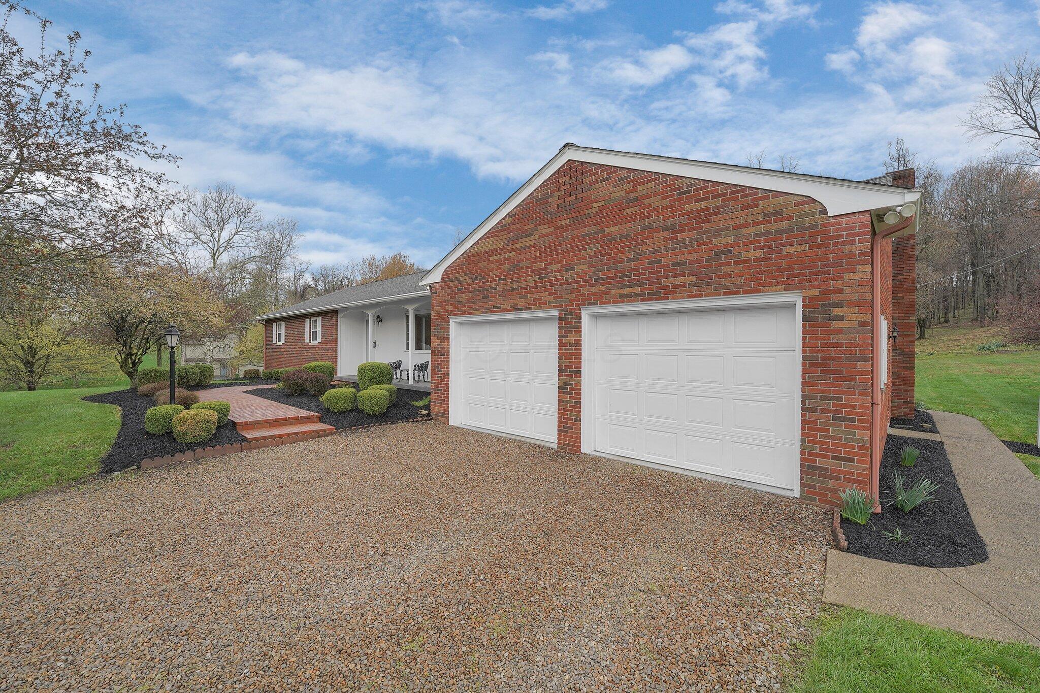 626 Rainbow Drive, Lancaster, Ohio image 4