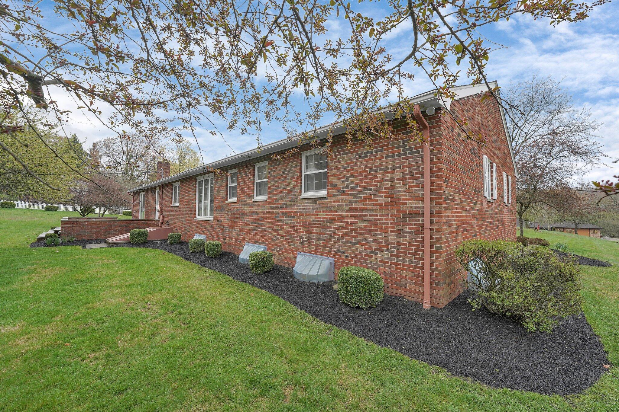 626 Rainbow Drive, Lancaster, Ohio image 38