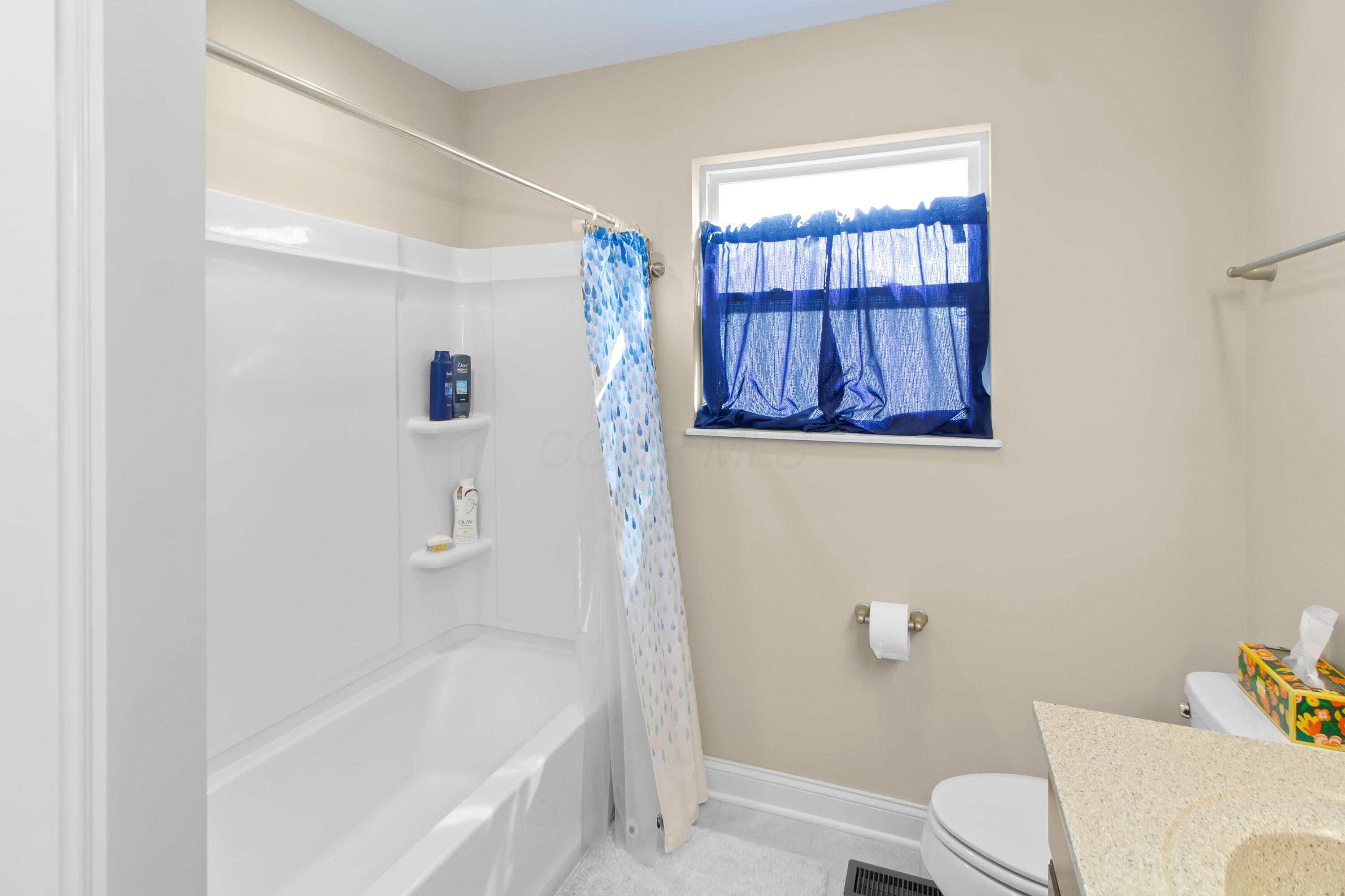 580 Weaver Ridge Drive, Marysville, Ohio image 42