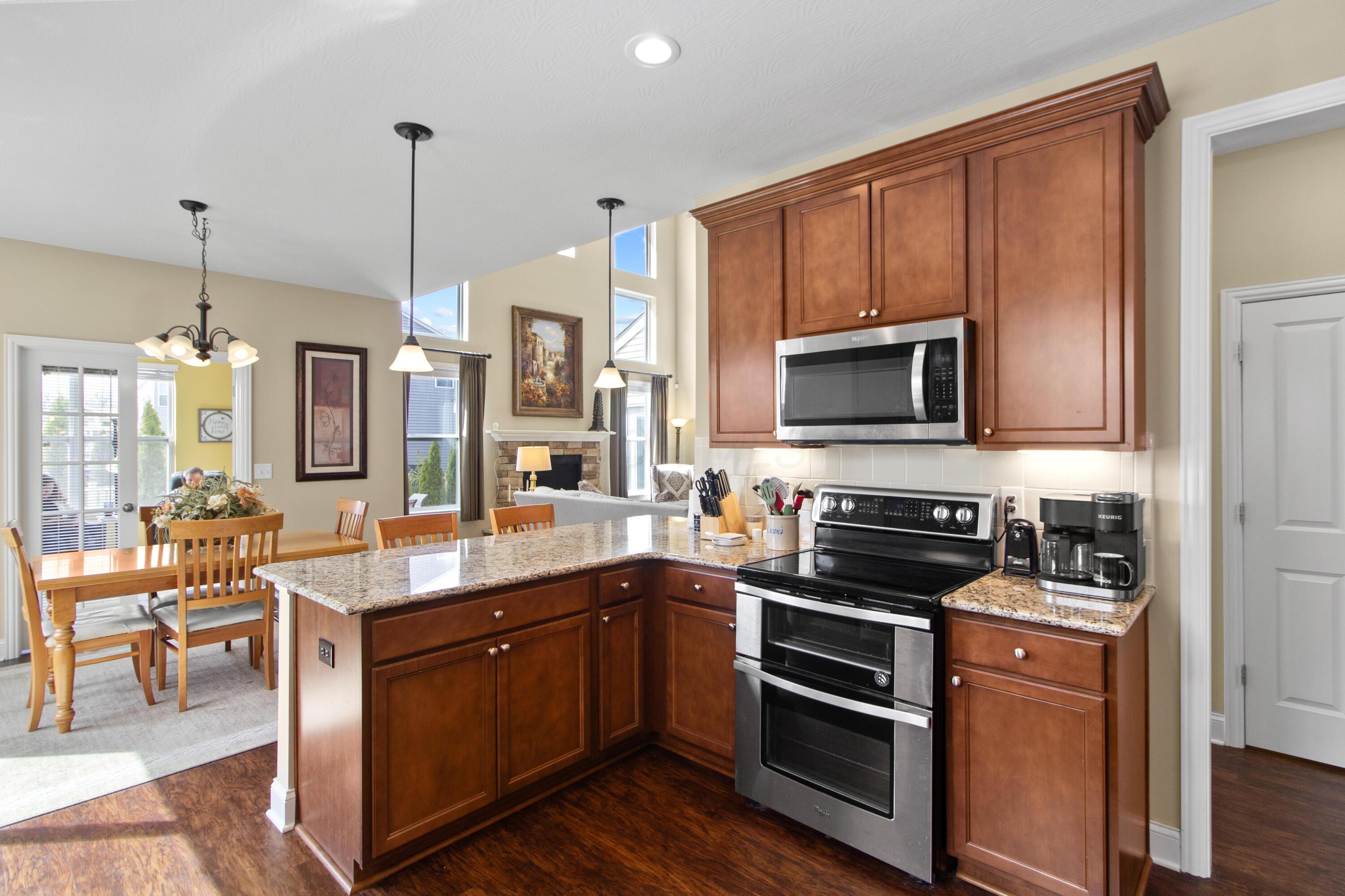 580 Weaver Ridge Drive, Marysville, Ohio image 11