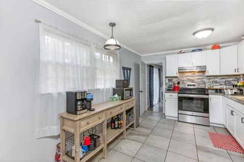 Tiny photo for 733 Walnut Drive, Logan, OH 43138 (MLS # 225040568)