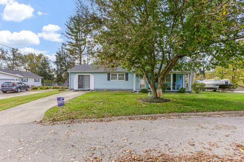 Tiny photo for 733 Walnut Drive, Logan, OH 43138 (MLS # 225040568)