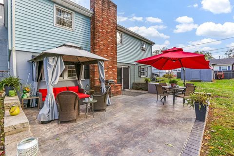 Tiny photo for 733 Walnut Drive, Logan, OH 43138 (MLS # 225040568)