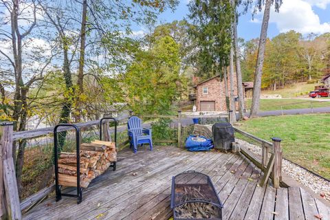 Tiny photo for 733 Walnut Drive, Logan, OH 43138 (MLS # 225040568)