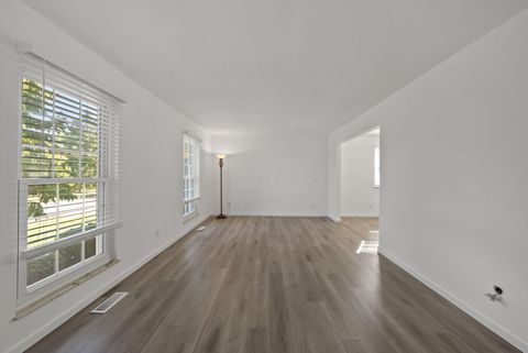 Tiny photo for 3493 En Joie Drive, Columbus, OH 43228 (MLS # 225037595)