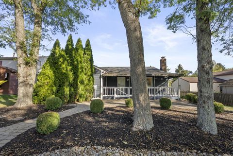 Tiny photo for 3493 En Joie Drive, Columbus, OH 43228 (MLS # 225037595)