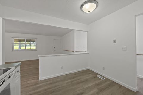Tiny photo for 3493 En Joie Drive, Columbus, OH 43228 (MLS # 225037595)
