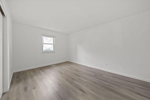 Tiny photo for 3493 En Joie Drive, Columbus, OH 43228 (MLS # 225037595)