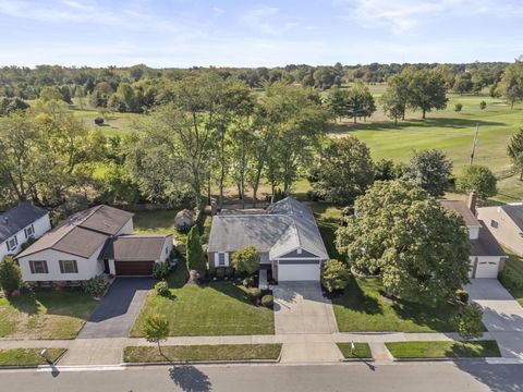 Tiny photo for 3493 En Joie Drive, Columbus, OH 43228 (MLS # 225037595)