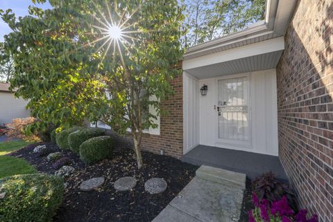 Tiny photo for 3493 En Joie Drive, Columbus, OH 43228 (MLS # 225037595)