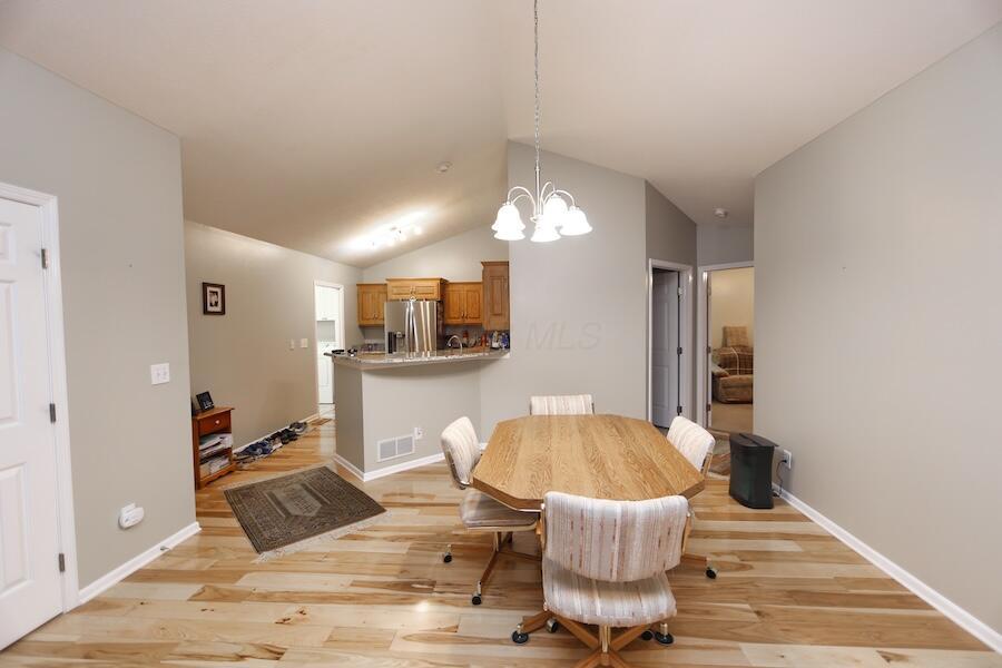 5 Fairway Drive, Mount Vernon, Ohio image 8
