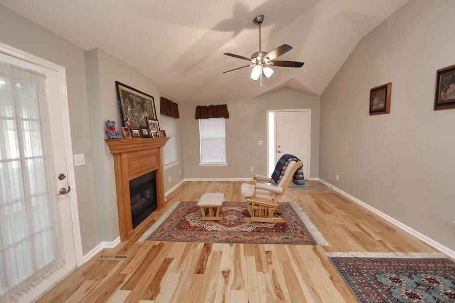 5 Fairway Drive, Mount Vernon, Ohio image 4