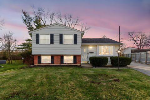 Photo of 3673 Bader Court, Westerville, OH 43081 (MLS # 226001098)