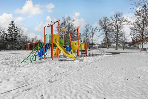 Tiny photo for 2901 Footloose Drive, Columbus, OH 43231 (MLS # 225045439)