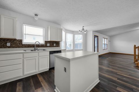 Tiny photo for 2901 Footloose Drive, Columbus, OH 43231 (MLS # 225045439)