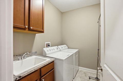 Tiny photo for 3638 Foresta Grand Drive, Powell, OH 43065 (MLS # 226000446)