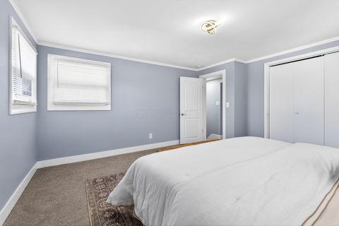 Tiny photo for 612 E Como Avenue, Columbus, OH 43202 (MLS # 226000635)