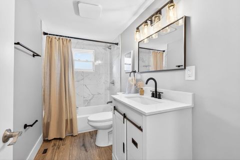 Tiny photo for 612 E Como Avenue, Columbus, OH 43202 (MLS # 226000635)