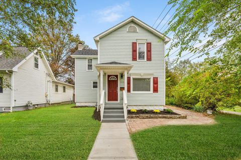 Tiny photo for 612 E Como Avenue, Columbus, OH 43202 (MLS # 226000635)