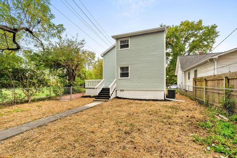 Tiny photo for 612 E Como Avenue, Columbus, OH 43202 (MLS # 226000635)