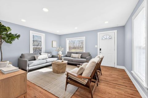 Tiny photo for 612 E Como Avenue, Columbus, OH 43202 (MLS # 226000635)