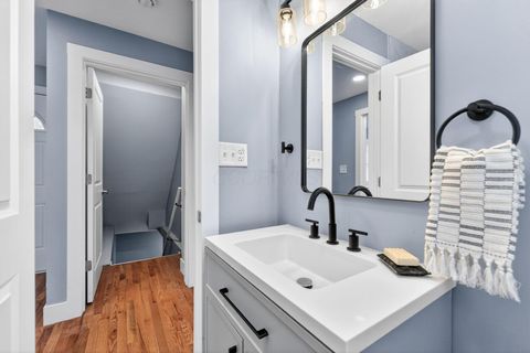 Tiny photo for 612 E Como Avenue, Columbus, OH 43202 (MLS # 226000635)