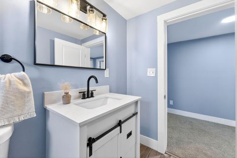 Tiny photo for 612 E Como Avenue, Columbus, OH 43202 (MLS # 226000635)