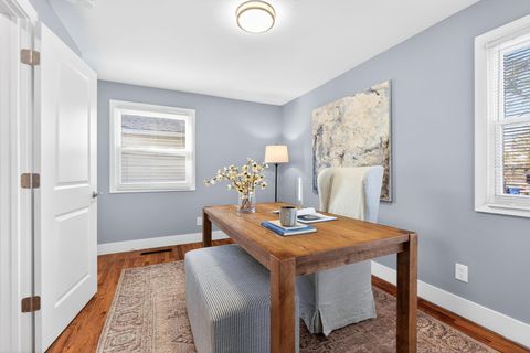 Tiny photo for 612 E Como Avenue, Columbus, OH 43202 (MLS # 226000635)