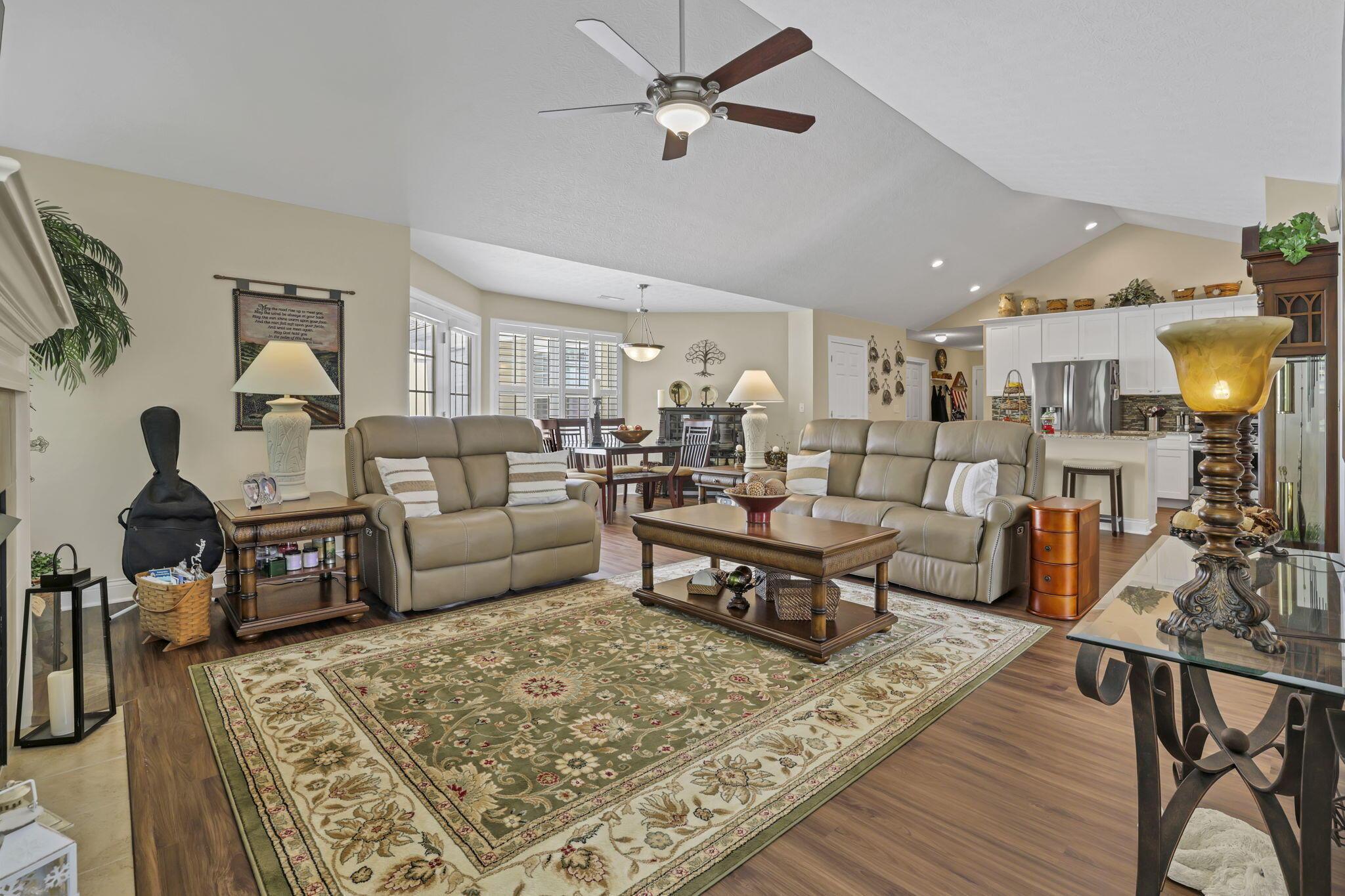 132 Narragansett Drive, Hebron, Ohio image 17