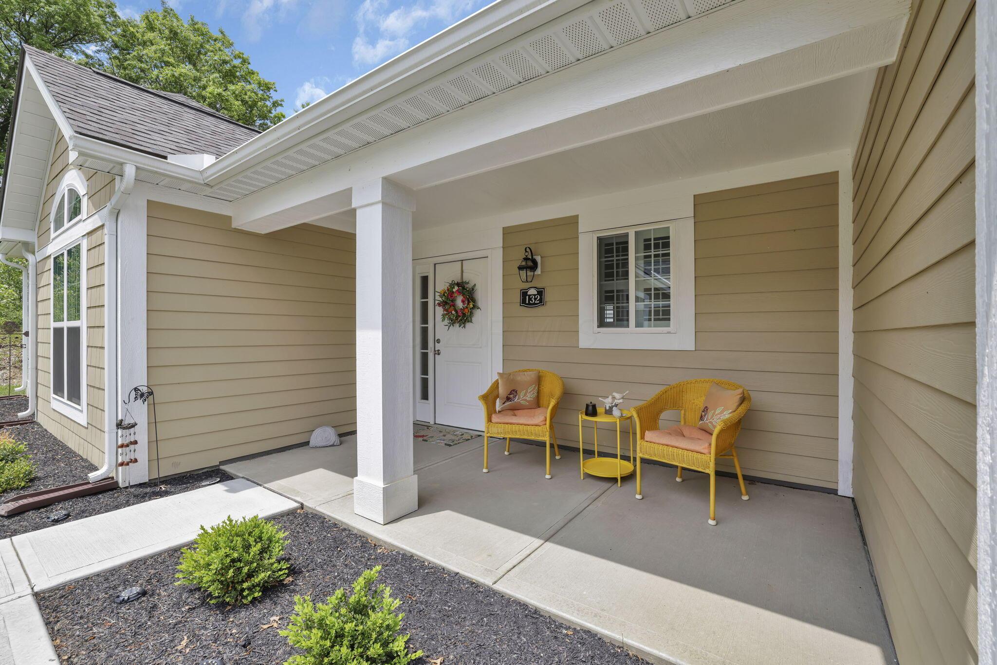132 Narragansett Drive, Hebron, Ohio image 3