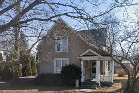 Photo of 530 N Main Street, Ada, OH 45810 (MLS # 226006609)