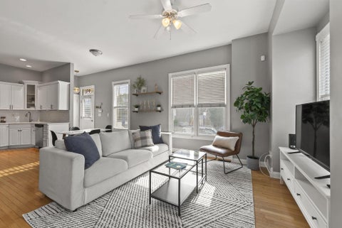 Tiny photo for 950 N 6th Street, Columbus, OH 43201 (MLS # 226027350)