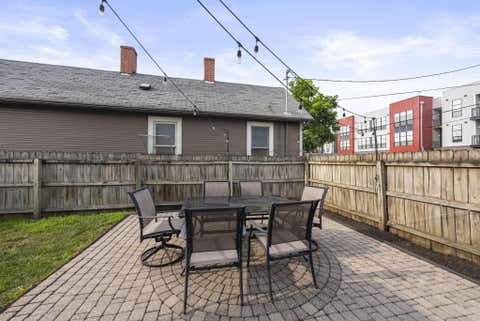Tiny photo for 950 N 6th Street, Columbus, OH 43201 (MLS # 226027350)