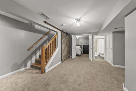 Tiny photo for 950 N 6th Street, Columbus, OH 43201 (MLS # 226027350)