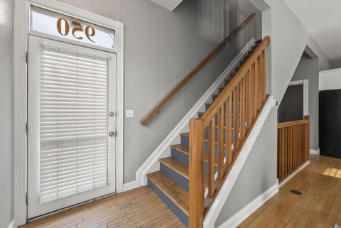 Tiny photo for 950 N 6th Street, Columbus, OH 43201 (MLS # 226027350)
