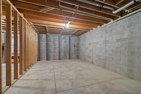 Tiny photo for 4805 Saint Andrews Drive 6 #6, Grove City, OH 43123 (MLS # 226024915)