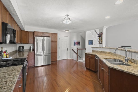 Tiny photo for 4805 Saint Andrews Drive 6 #6, Grove City, OH 43123 (MLS # 226024915)