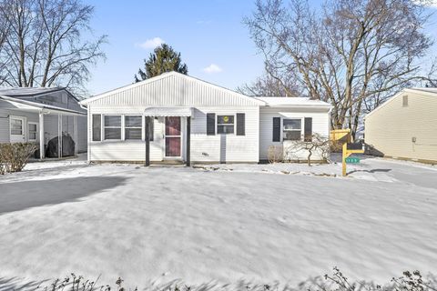 Photo of 1125 Martinique Drive, Marion, OH 43302 (MLS # 226002268)