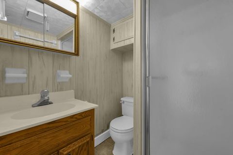 Tiny photo for 30 Demorest Road, Columbus, OH 43204 (MLS # 225041999)