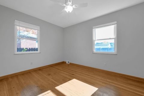 Tiny photo for 30 Demorest Road, Columbus, OH 43204 (MLS # 225041999)